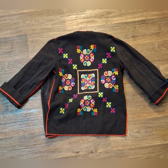 Embroidered Abstract Reversible Jacket. - Picture 13 of 16